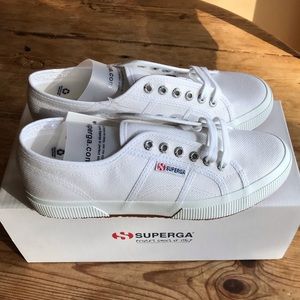 Moving SALE!! NWT Superga 2750- Cotu Classic
